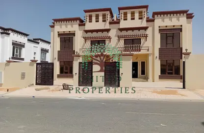 Villa - 3 Bedrooms - 5 Bathrooms for rent in Al Suyoh - Sharjah