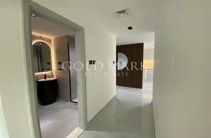 Apartment - 3 Bedrooms - 3 Bathrooms for sale in Marina Pinnacle - Dubai Marina - Dubai