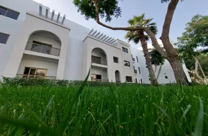 Apartment - 2 Bedrooms - 2 Bathrooms for rent in The Gardens Buildings - The Gardens - Dubai