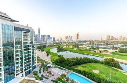 Apartment - 3 Bedrooms - 5 Bathrooms for sale in Vida Residence 2 - Vida Residence - The Hills - Dubai