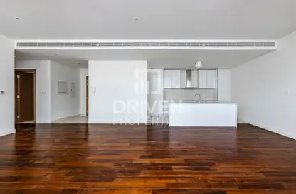 Apartment - 1 Bedroom - 2 Bathrooms for rent in Building 9 - City Walk - Dubai