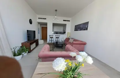 Apartment - 1 Bedroom - 2 Bathrooms for rent in Mudon Views - Mudon - Dubai