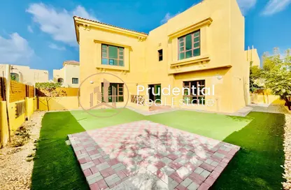 Villa - 4 Bedrooms - 6 Bathrooms for rent in Sas Al Nakheel Village - Sas Al Nakheel - Abu Dhabi