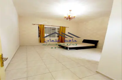 Apartment - 1 Bathroom for rent in Al Mushrif - Abu Dhabi