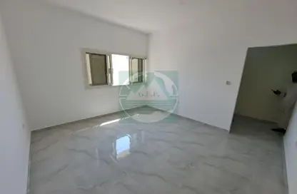 Apartment - Studio - 1 Bathroom for rent in Shakhbout City - Abu Dhabi