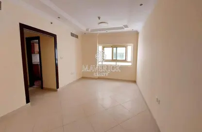 Apartment - 1 Bedroom - 2 Bathrooms for rent in Manazil Tower 5 - Al Taawun Street - Al Taawun - Sharjah