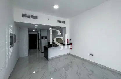 Apartment - 1 Bathroom for sale in Uniestate Supreme Residence - Arjan - Dubai