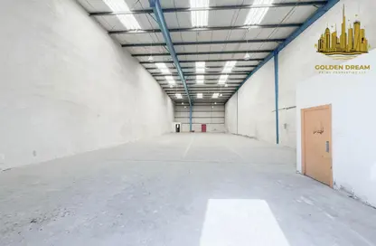 Warehouse - Studio - 1 Bathroom for rent in Al Quoz - Dubai