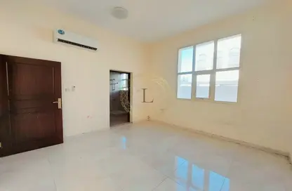 Apartment - 2 Bedrooms - 3 Bathrooms for rent in Shabhanat Asharij - Asharej - Al Ain