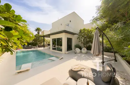 Villa - 4 Bedrooms - 4 Bathrooms for sale in Meadows 9 - Meadows - Dubai