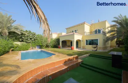 Villa - 4 Bedrooms - 5 Bathrooms for rent in Legacy - Jumeirah Park - Dubai