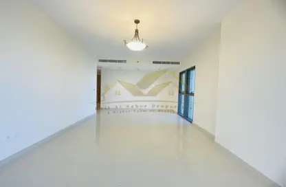 Apartment - 2 Bedrooms - 3 Bathrooms for rent in Jumeirah Garden City - Al Satwa - Dubai