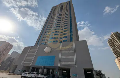 Apartment - 2 Bedrooms - 2 Bathrooms for sale in Gulf Tower - Emirates City - Ajman