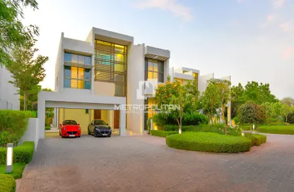 Villa - 5 Bedrooms for sale in District One Phase III - District One - Mohammed Bin Rashid City - Dubai