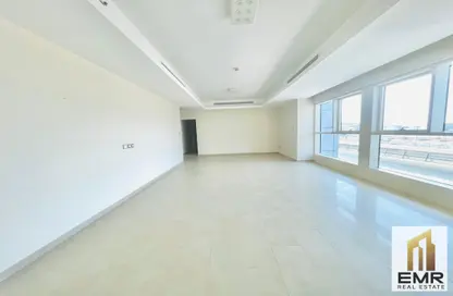 Apartment - 3 Bedrooms - 5 Bathrooms for rent in Jam Tower - Downtown Dubai - Dubai