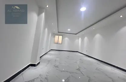 Apartment - 1 Bathroom for rent in Bawabat Al Sharq - Baniyas East - Baniyas - Abu Dhabi