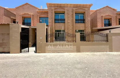 Villa - 5 Bedrooms for rent in Khalifa City A - Khalifa City - Abu Dhabi