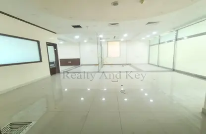 Full Floor - Studio - 3 Bathrooms for rent in Dar Al Salam Building - Corniche Road - Abu Dhabi