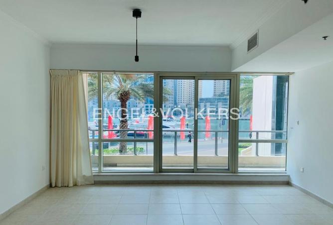 Apartment - 1 Bedroom - 1 Bathroom for rent in Al Majara 2 - Al Majara - Dubai Marina - Dubai