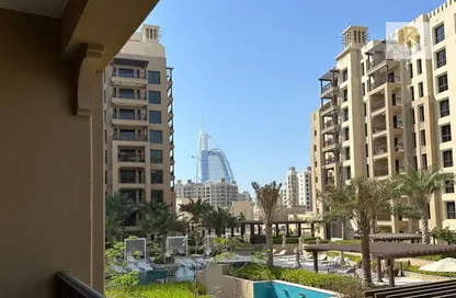 Apartment - 2 Bedrooms - 3 Bathrooms for rent in Asayel 2 - Madinat Jumeirah Living - Umm Suqeim - Dubai