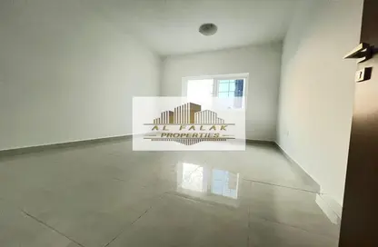 Apartment - 3 Bedrooms - 3 Bathrooms for rent in Rasheed Tower 3 - Al Taawun - Sharjah