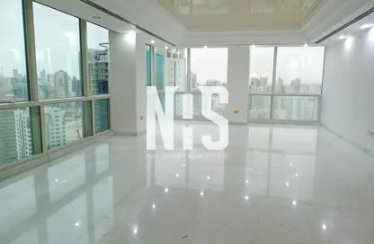 Apartment - 4 Bedrooms - 5 Bathrooms for rent in Baynuna Tower 1 - Corniche Road - Abu Dhabi