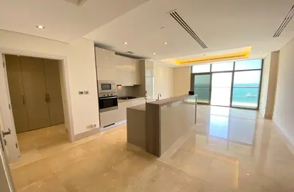 Apartment - 2 Bedrooms - 2 Bathrooms for rent in The 8 - The Crescent - Palm Jumeirah - Dubai