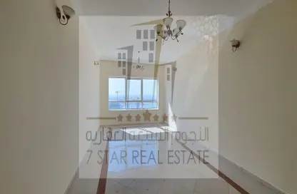 Apartment - 3 Bedrooms - 4 Bathrooms for rent in Al Khan - Sharjah