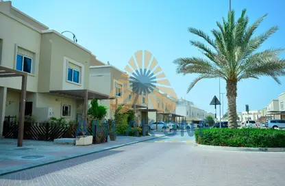 Villa - 2 Bedrooms - 3 Bathrooms for rent in Arabian Style - Al Reef Villas - Al Reef - Abu Dhabi