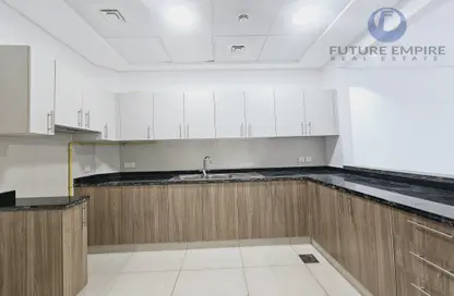 Apartment - 1 Bedroom - 2 Bathrooms for rent in Airport Road Area - Al Garhoud - Dubai