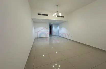 Apartment - 1 Bedroom - 2 Bathrooms for sale in Etlala Residence - Dubai Residence Complex - Dubai