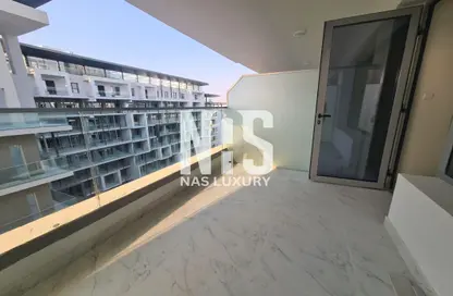 Apartment - 2 Bedrooms - 3 Bathrooms for sale in Oasis 1 - Oasis Residences - Masdar City - Abu Dhabi