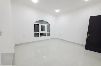 Apartment - 1 Bathroom for rent in Madinat Al Riyad - Abu Dhabi