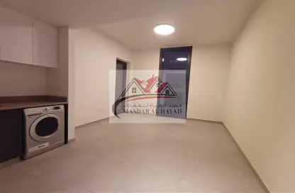 Apartment - 1 Bedroom - 2 Bathrooms for rent in The Link - East Village - Aljada - Sharjah