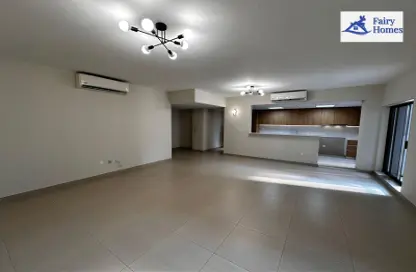 Apartment - 3 Bedrooms - 3 Bathrooms for rent in Rigga Road - Al Rigga - Deira - Dubai