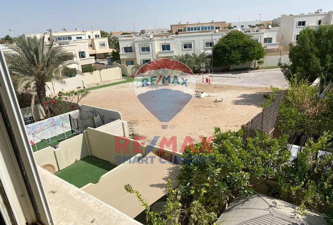 Townhouse - 3 Bedrooms - 4 Bathrooms for sale in Arabian Style - Al Reef Villas - Al Reef - Abu Dhabi