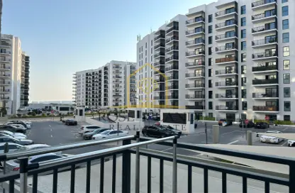 Apartment - 2 Bedrooms - 2 Bathrooms for sale in Waters Edge - Yas Island - Abu Dhabi