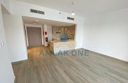 Apartment - 2 Bedrooms - 2 Bathrooms for sale in Waters Edge - Yas Island - Abu Dhabi