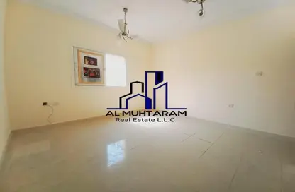 Apartment - 1 Bathroom for rent in SG Muwaileh Building - Muwaileh - Sharjah