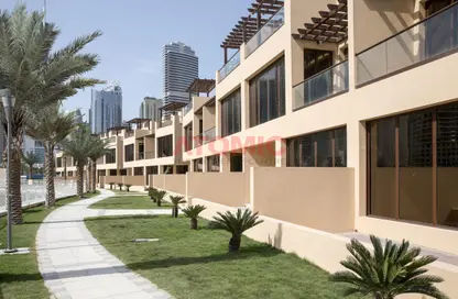 Townhouse - 4 Bedrooms - 5 Bathrooms for rent in Jumeirah Islands - Dubai