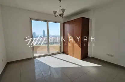 Apartment - 1 Bathroom for rent in Lakeside Tower D - Lakeside Residence - Dubai Production City (IMPZ) - Dubai