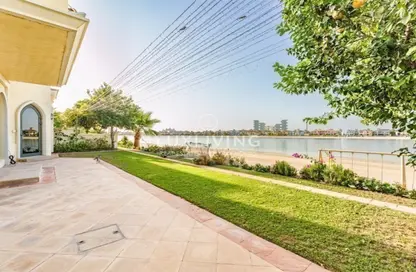 Villa - 4 Bedrooms - 5 Bathrooms for rent in Garden Homes Frond C - Garden Homes - Palm Jumeirah - Dubai