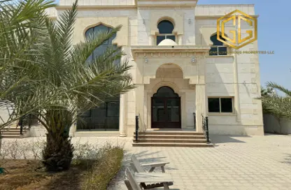 Villa - 6 Bedrooms - 7 Bathrooms for rent in Al Quoz 1 Villas - Al Quoz 1 - Al Quoz - Dubai