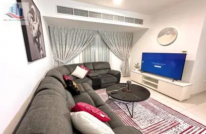 Apartment - 2 Bedrooms - 2 Bathrooms for rent in Muwaileh 3 Building - Muwaileh - Sharjah