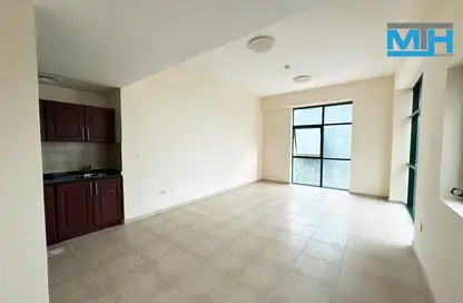 Apartment - Studio - 1 Bathroom for rent in Block 3 - Academic City - Dubai