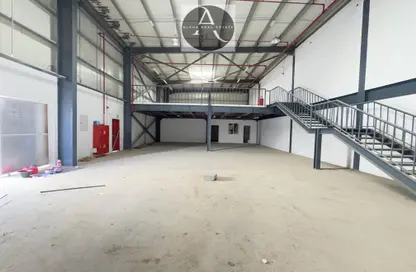 Warehouse - Studio - 1 Bathroom for rent in Al Sajaa S - Al Sajaa - Sharjah