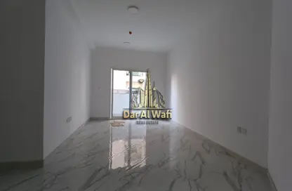 Apartment - 3 Bedrooms - 3 Bathrooms for rent in Taliatela Street - Al Nahda - Sharjah