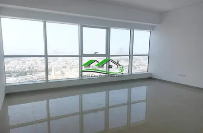 Apartment - 2 Bedrooms - 4 Bathrooms for rent in Bloom Central - Al Tibbiya - Abu Dhabi