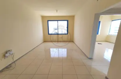 Apartment - 1 Bedroom - 1 Bathroom for rent in Al Saman Tower - Hamdan Street - Abu Dhabi