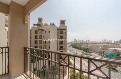 Apartment - 1 Bedroom - 1 Bathroom for sale in Lamtara 3 - Madinat Jumeirah Living - Umm Suqeim - Dubai